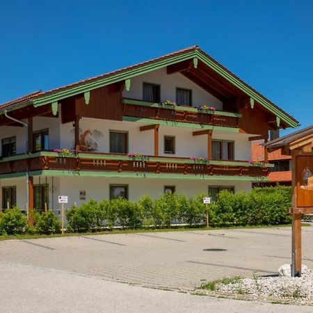 Aparthotel Chiemgaufuchs Inzell Exterior foto